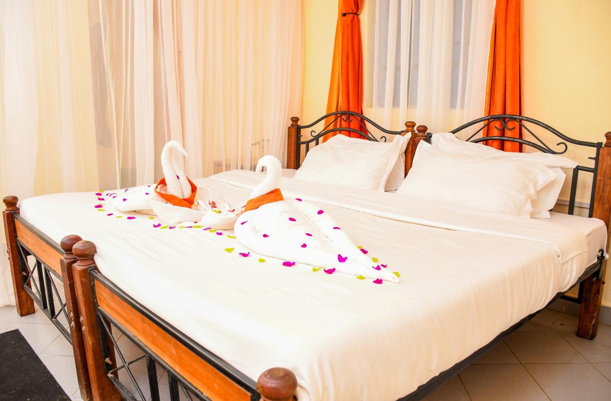 Naivasha Peppercorn Holiday Resort Экстерьер фото