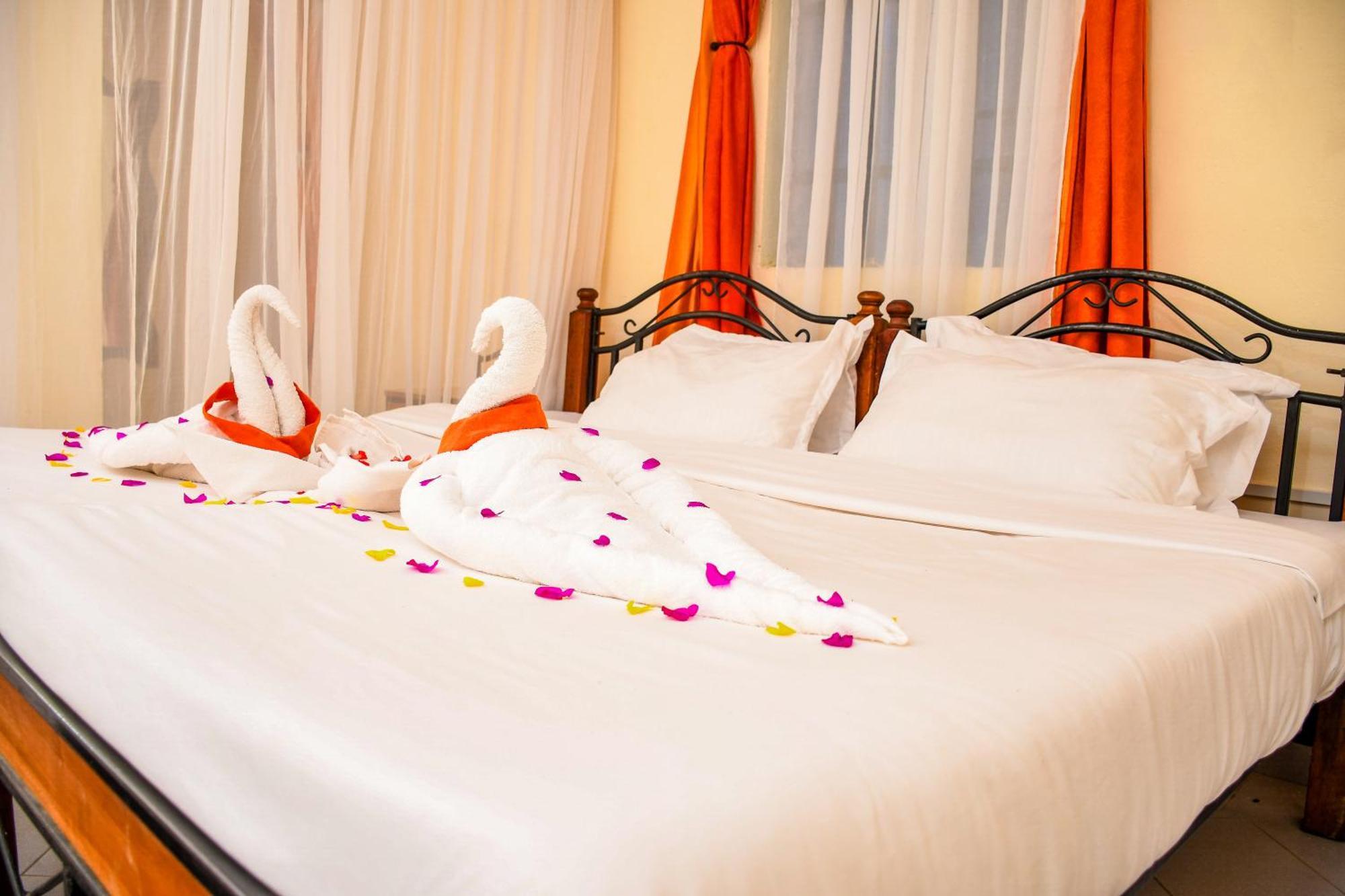 Naivasha Peppercorn Holiday Resort Экстерьер фото