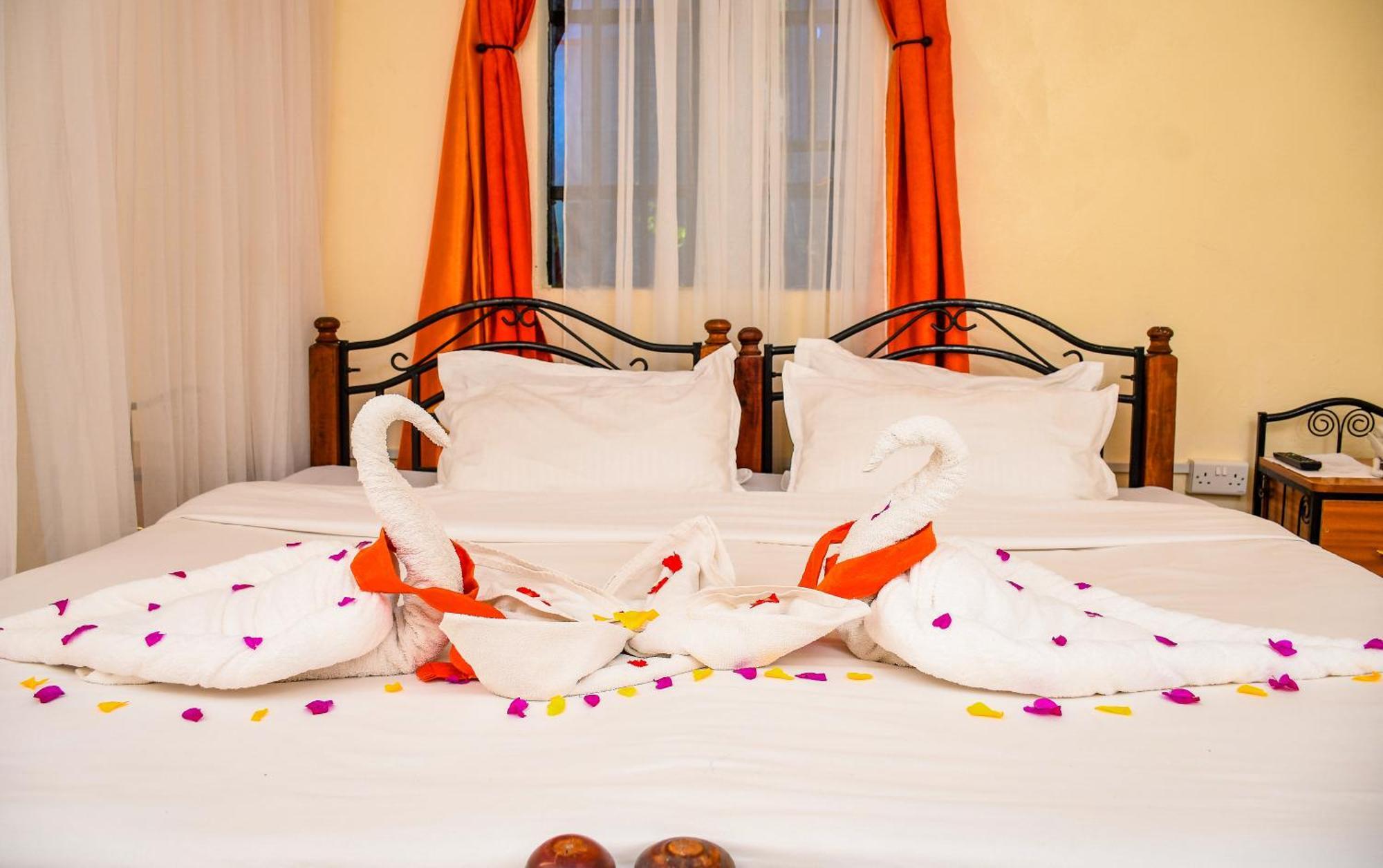 Naivasha Peppercorn Holiday Resort Экстерьер фото